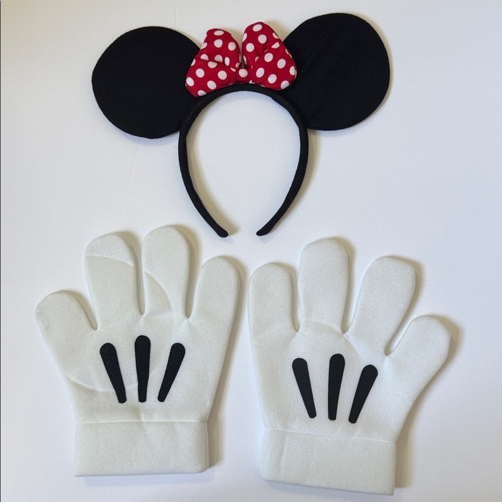 Minnie Mouse Gloves & Ear Set - Picture 3 of 4
